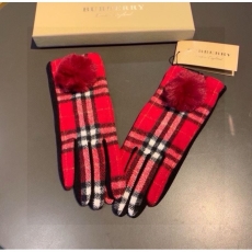 Burberry Gloves